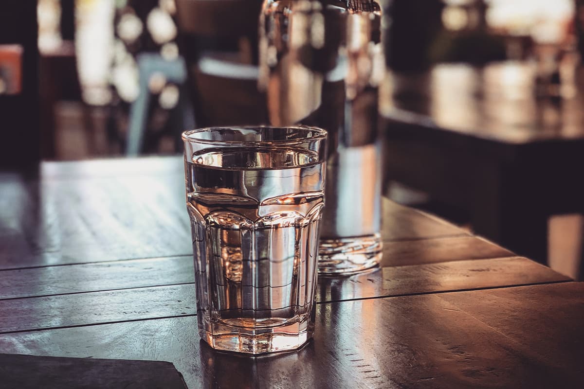 「朝起きたら水を飲む」も立派なルーティーン