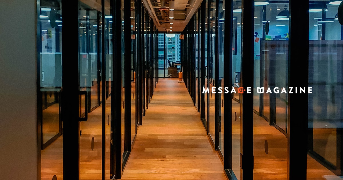 完全独学のマルチクリエイターの僕が伝えたいデザイン制作会社のホント。